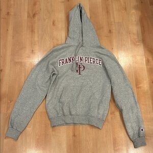 Champion Franklin Pierce university College sweatshirt size small